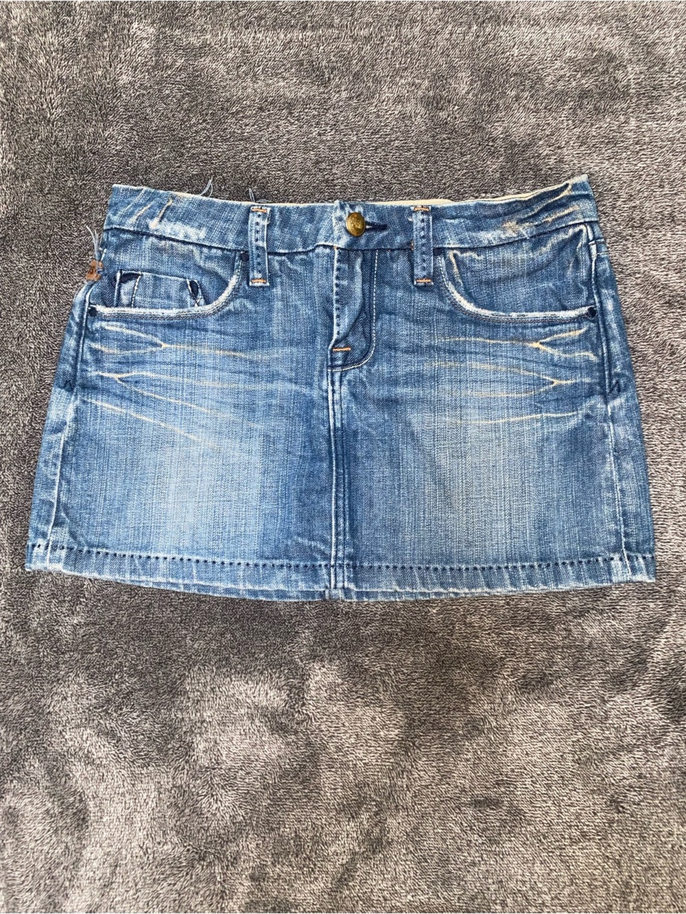 Vigoss Studio Low Rise Distressed Denim Mini Skirt Size 27 Y2K
